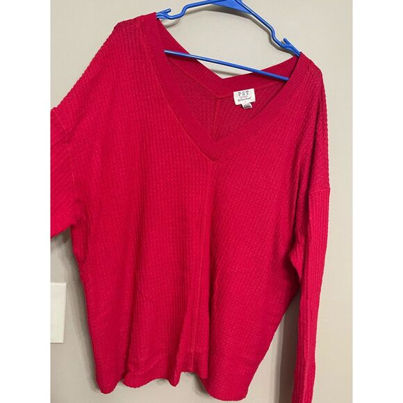 PST Project Social T Women’s Red Oversized V-neck Sweater XL - Picture 4 of 6